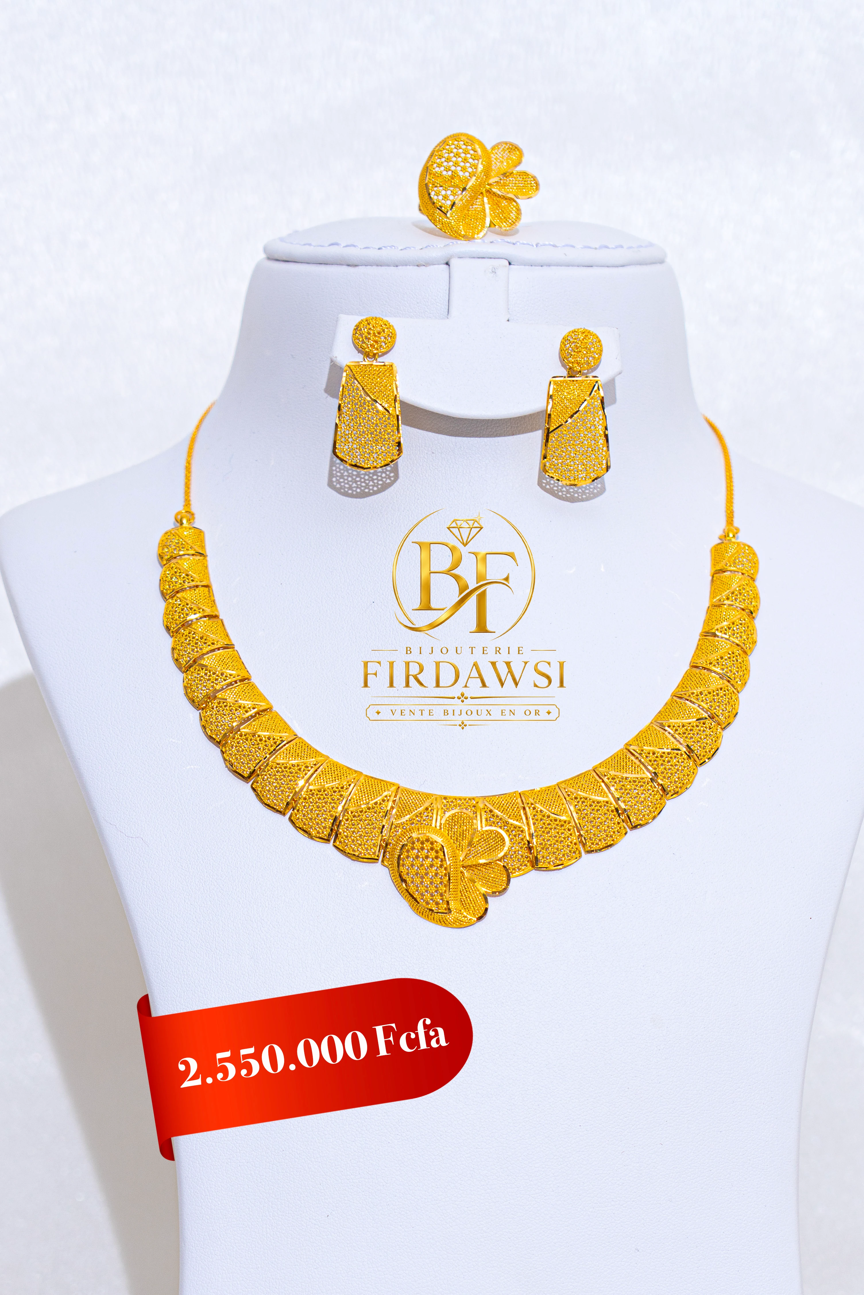 Ensemble collier BO BG en or India 21k, image 1